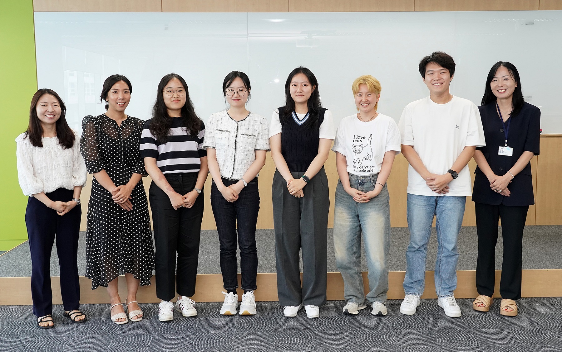 (왼쪽부터) 정나라, 황진경, 김도경, 김민정, 이혜주, 김희연, 강대현, 이헌미 ⓒ일본군‘위안부’문제연구소