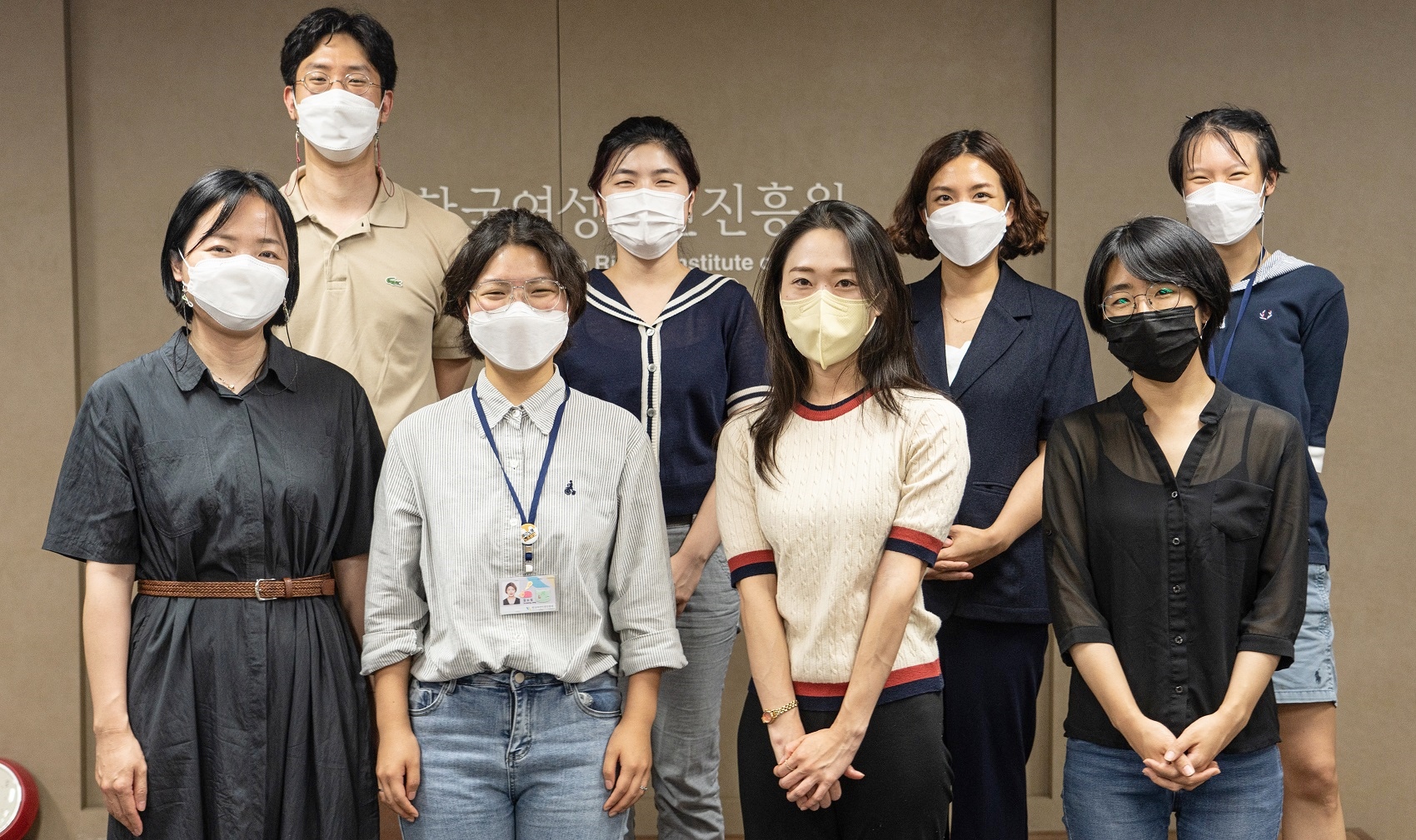 All participants of the Conversation with Young Scholars 1 © ONEULTODAY