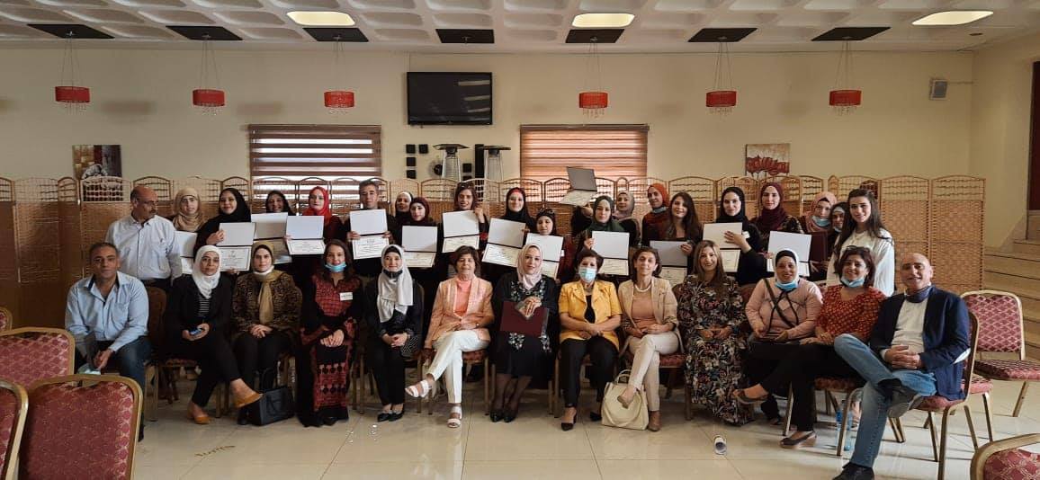 [Photo 3] Graduation ceremony of the Palestinian Women’s Support Center education program (Photo courtesy of ADI)
