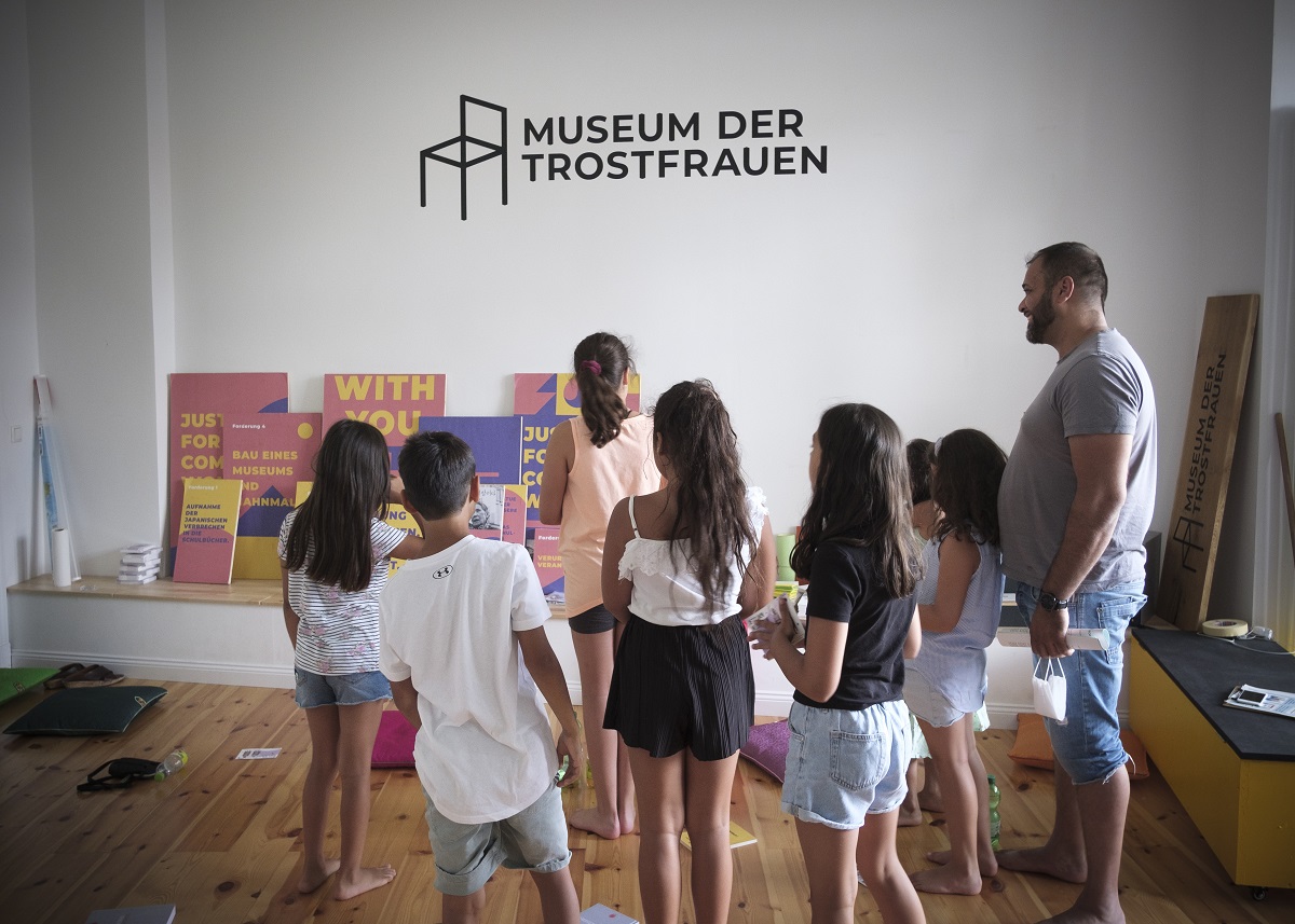 Visit by Karame e.V., a Berlin-based youth organization, to the Museum of “Comfort Women” established by the Korea Verband (2021) ⓒDong-Ha Choe ⓒKorea Verband