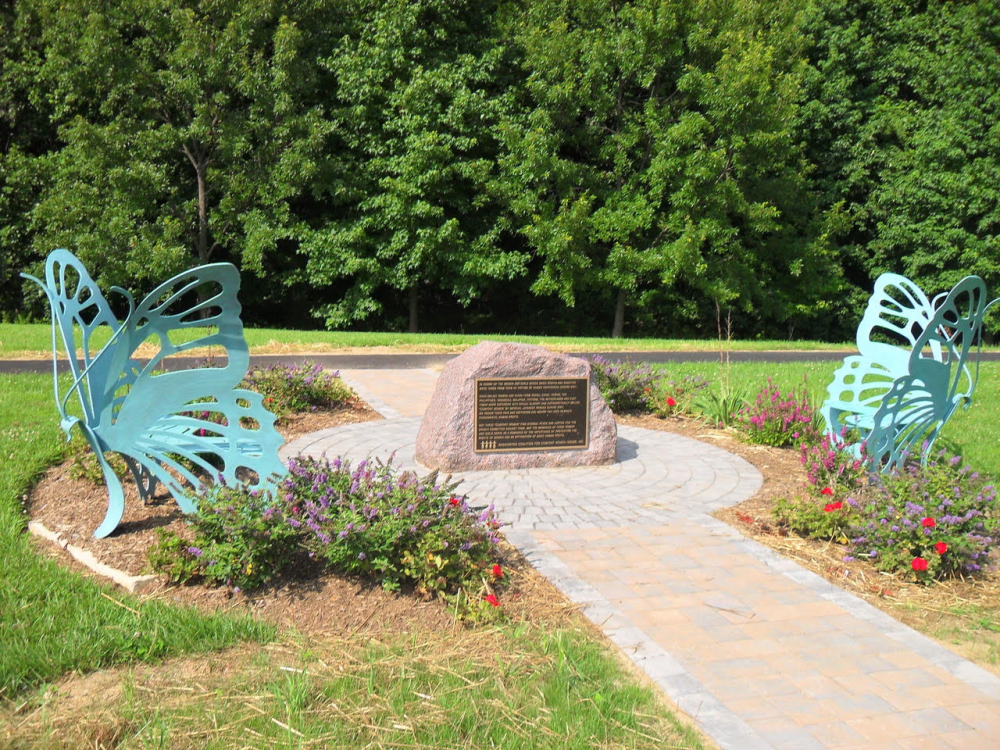 The comfort women memorial at the Comfort Women Memorial Peace Garden, Fairfax County, Virginia, USA (Source : courtesy of Mary McCarthy)