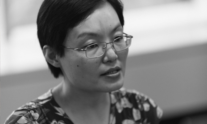 (Photo 1) Associate Professor Jing Williams @popcon